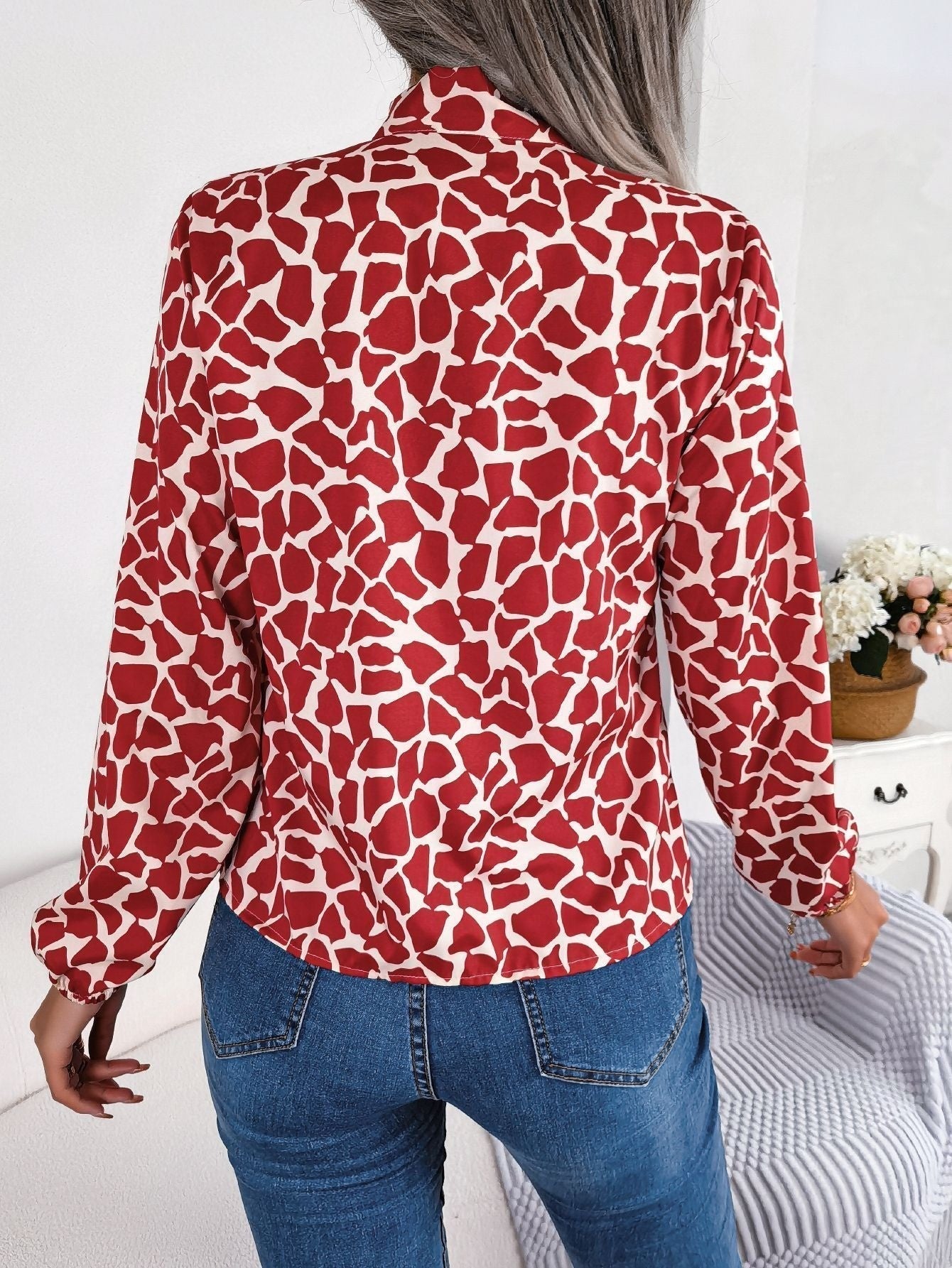 Timeless Vintage Style Blouse