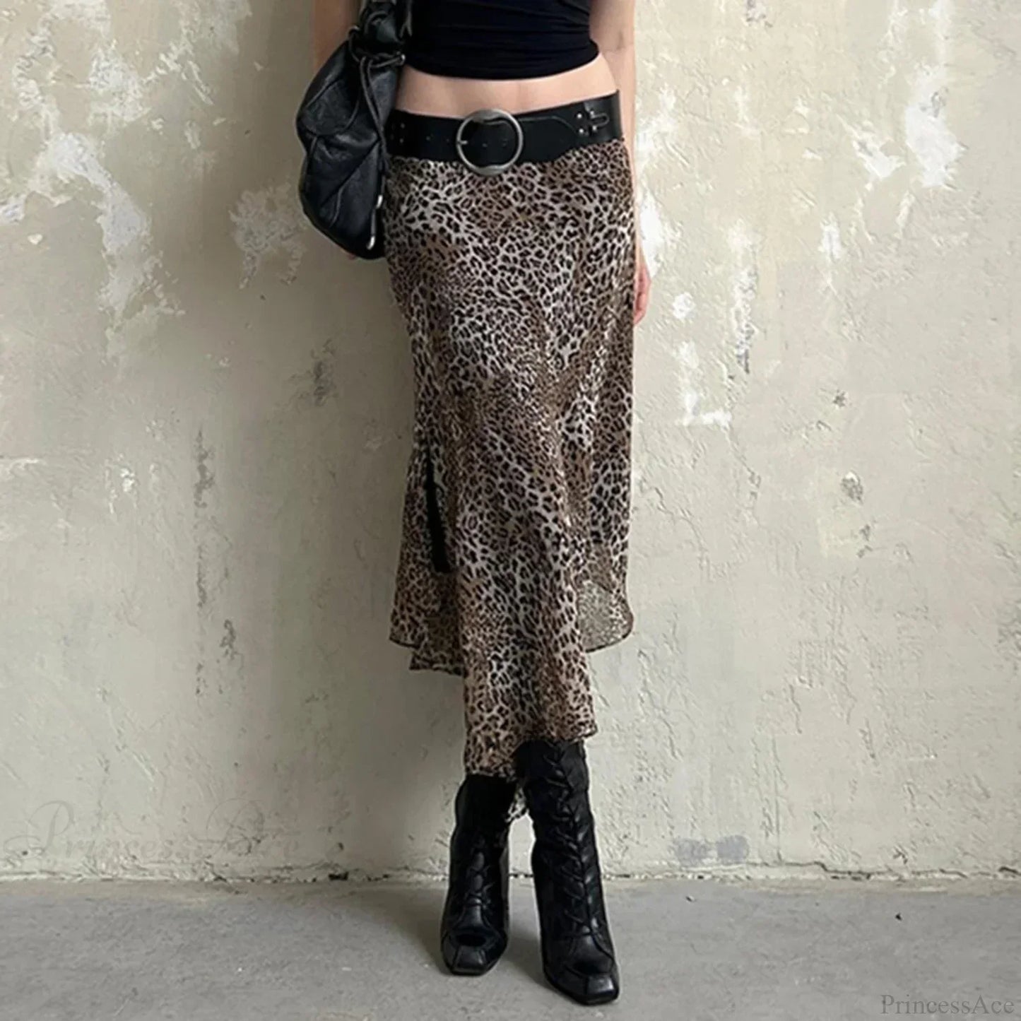 Elegantly Designed Garment