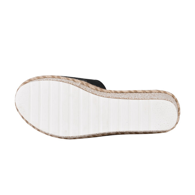 Chic Orthopedic Sandals with Unique Design