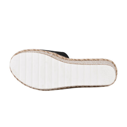 Chic Orthopedic Sandals with Unique Design