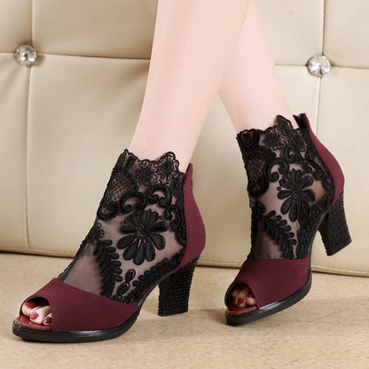 Classic Orthopedic Sandals with Timeless Style