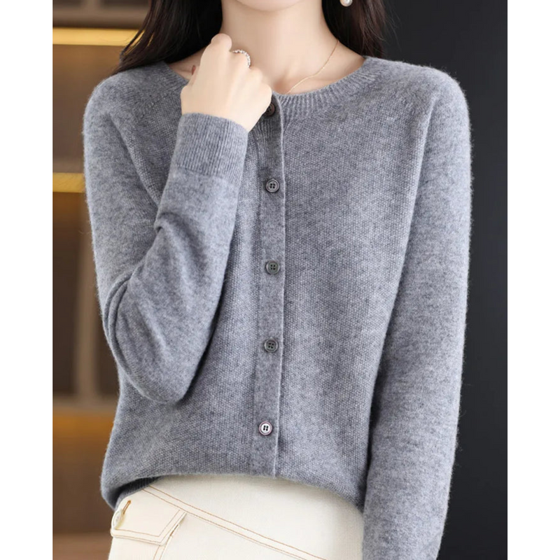 Elegantly Designed Pullover