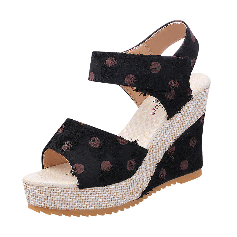Classic Orthopedic Sandals with Timeless Style
