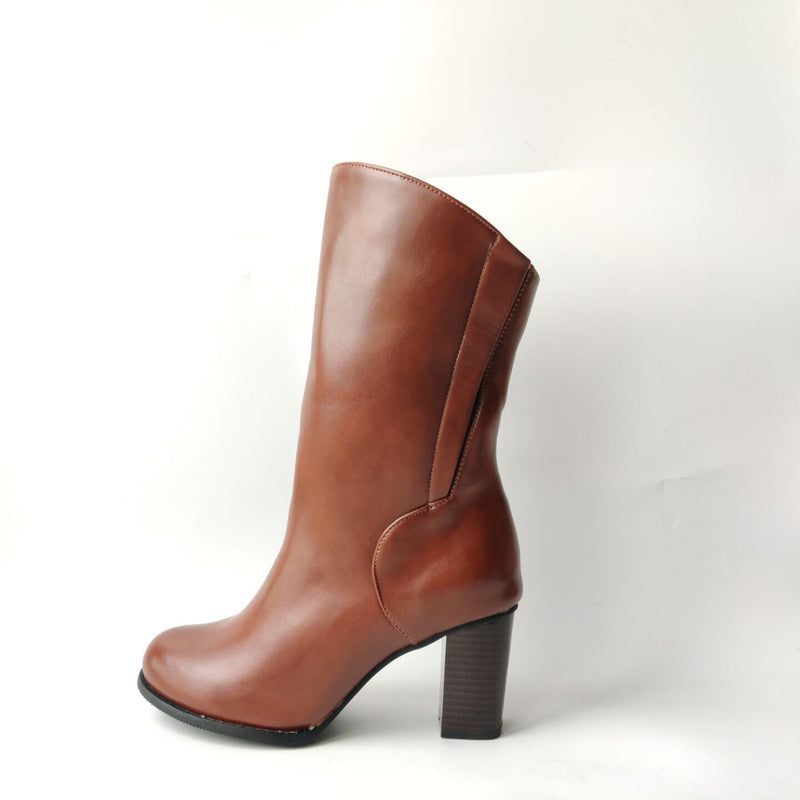 Chic Orthopedic Boots with Unique Design