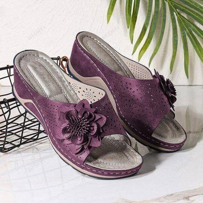 Chic Orthopedic Sandals with Unique Design