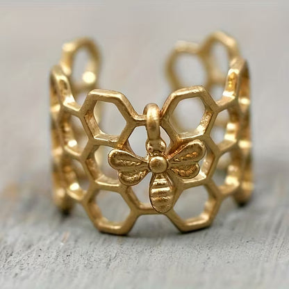 Honeyed Elegance Heirloom Ring