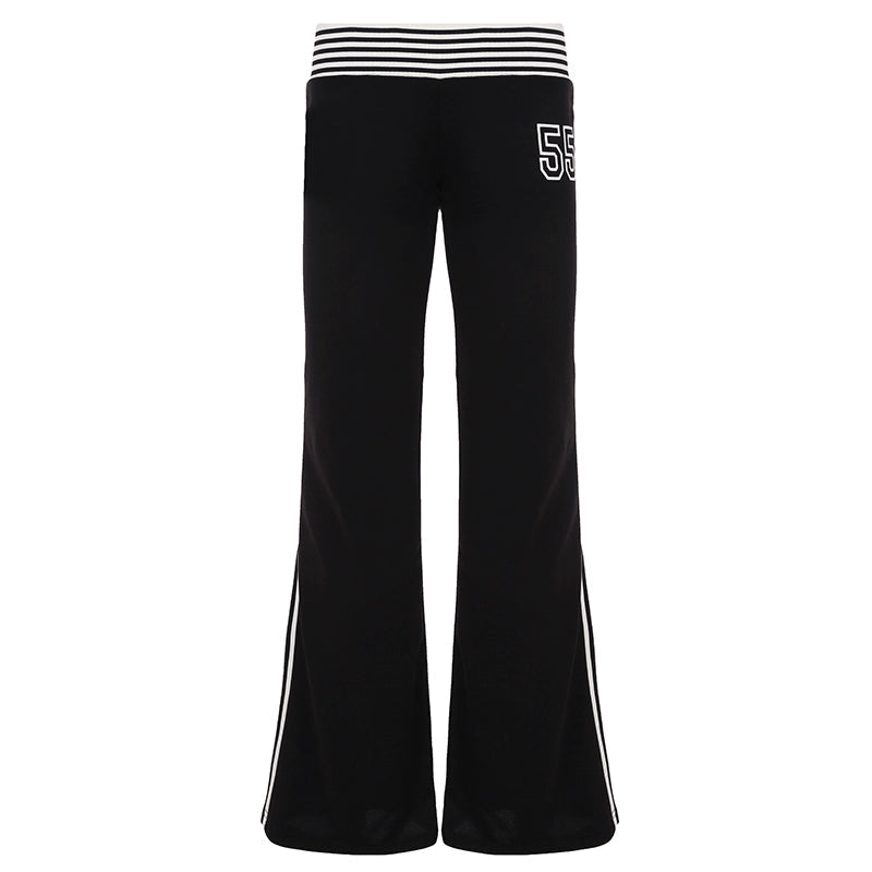 Classic Vintage Pants with a Flattering Fit