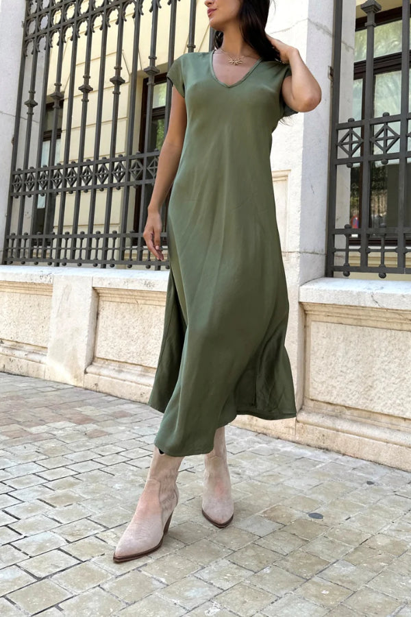 Timeless Vintage Style Dress