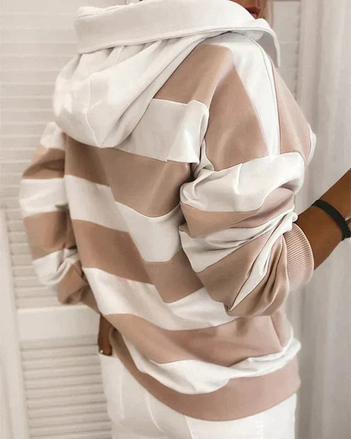 Elegantly Designed Pullover