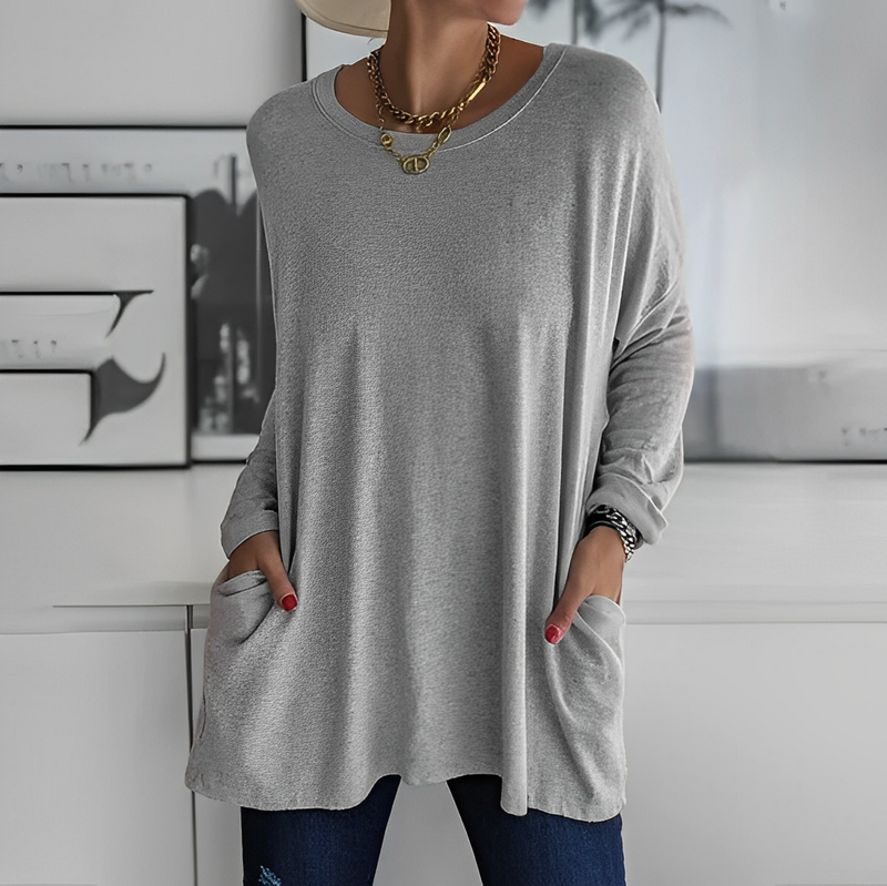 Timeless Vintage Style Blouse