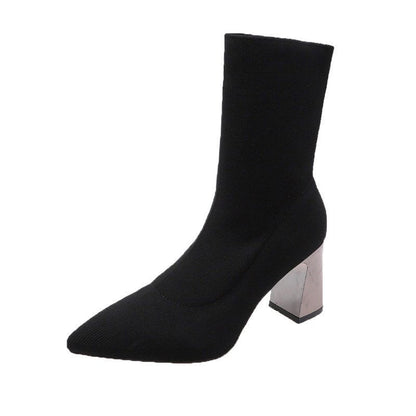 Graceful Orthopedic Boots for Modern Look