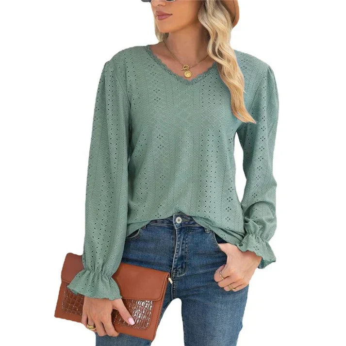 Timeless Vintage Style Blouse