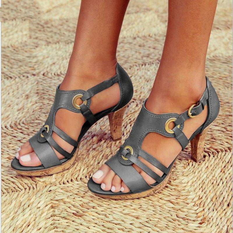 Chic Orthopedic Sandals with Unique Design