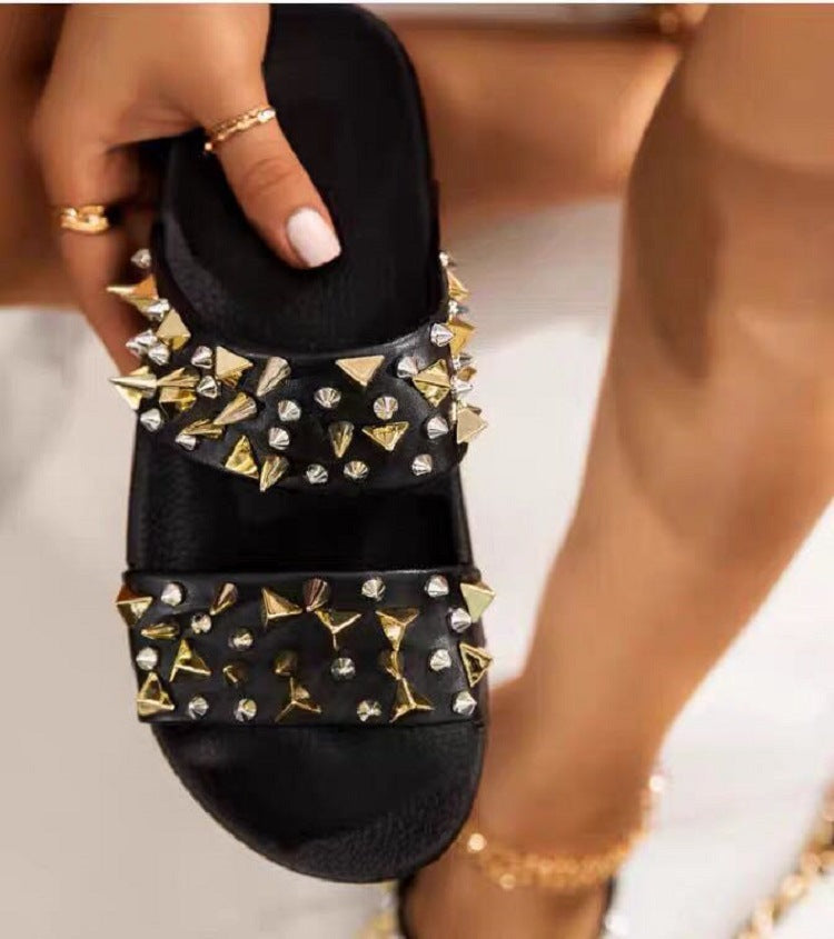 Chic Orthopedic Sandals with Unique Design
