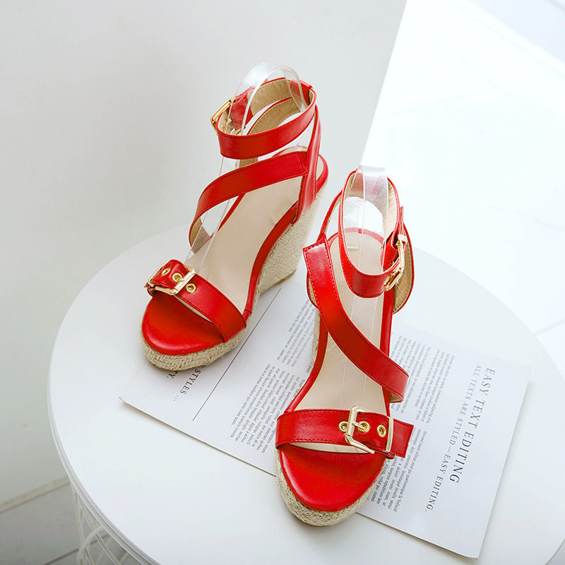 Chic Orthopedic Sandals with Unique Design