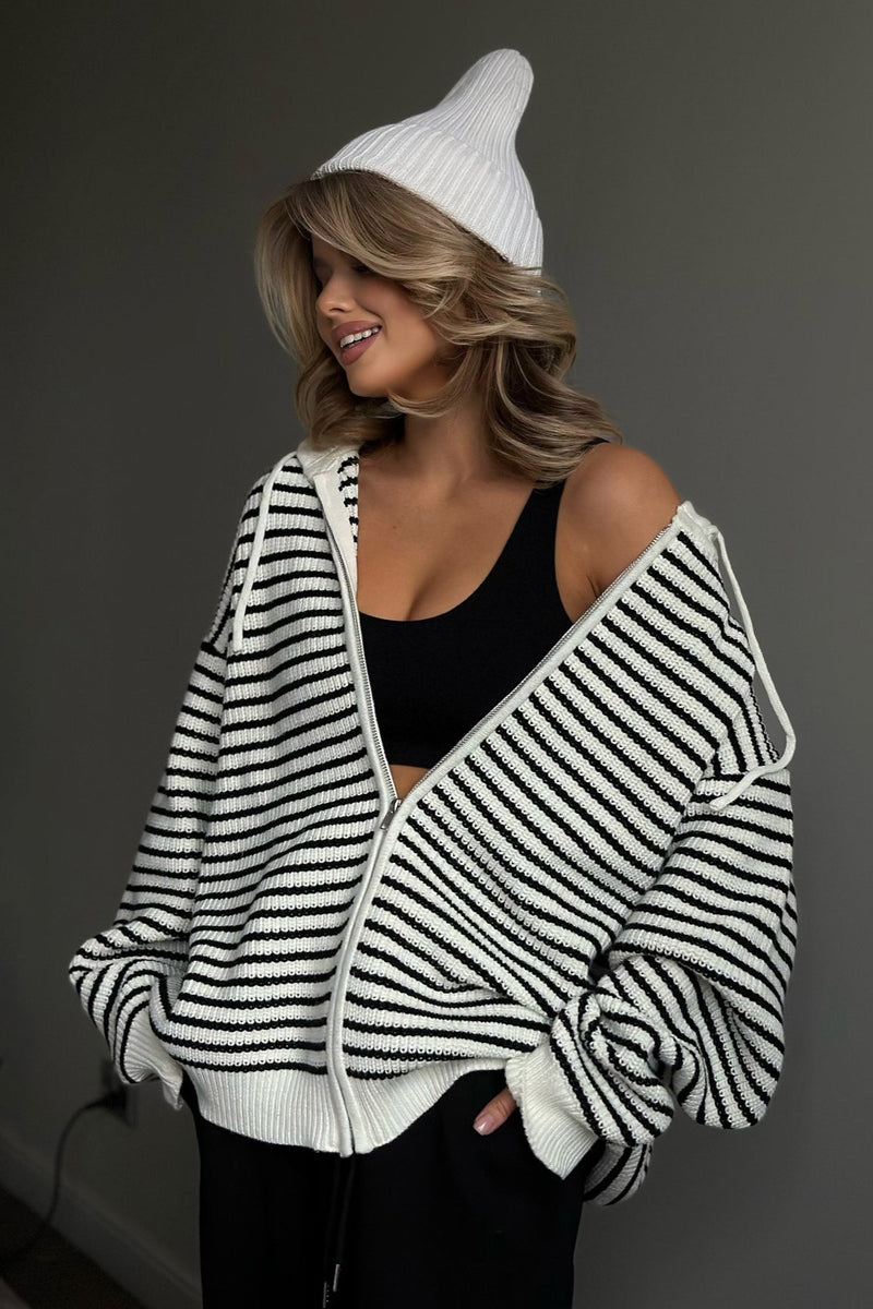 Elegantly Designed Cardigan