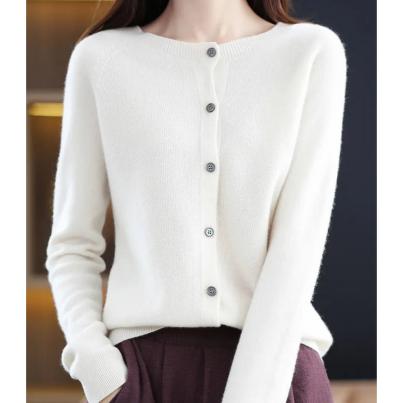 Elegantly Designed Pullover
