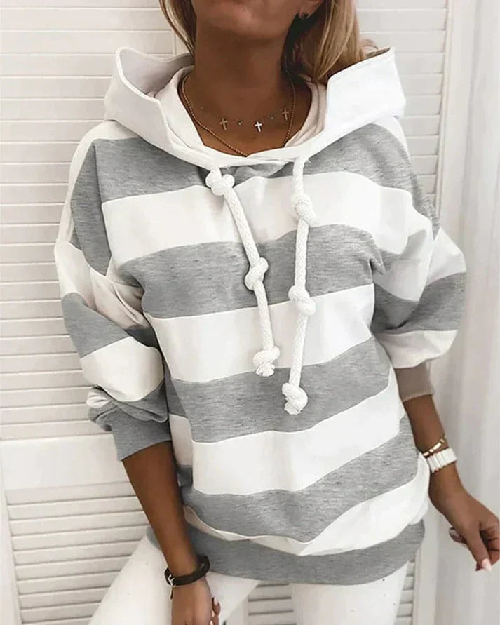 Elegantly Designed Pullover