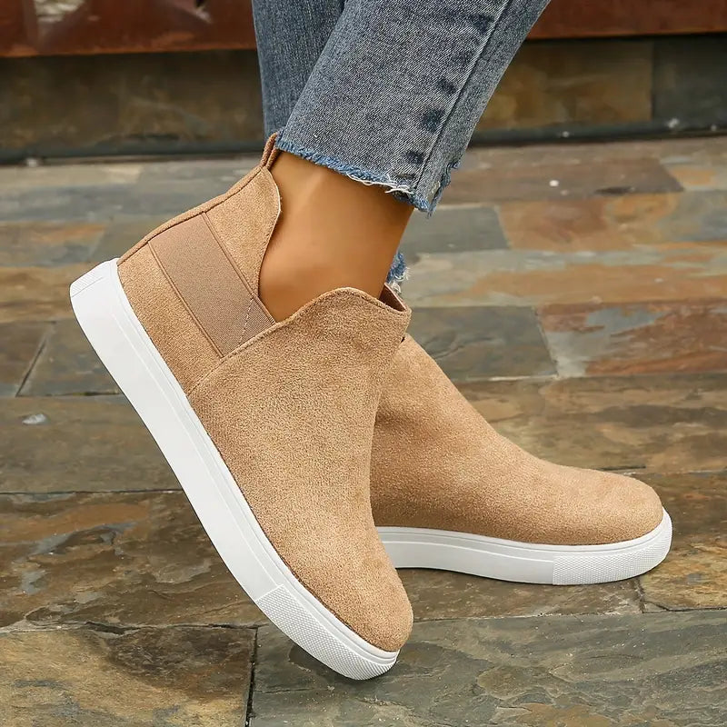 Graceful Orthopedic Boots for Modern Look