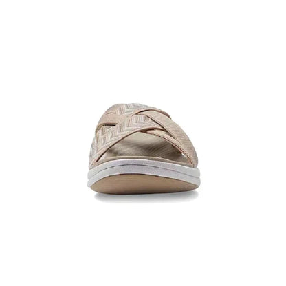 Graceful Orthopedic Sandals for Modern Look