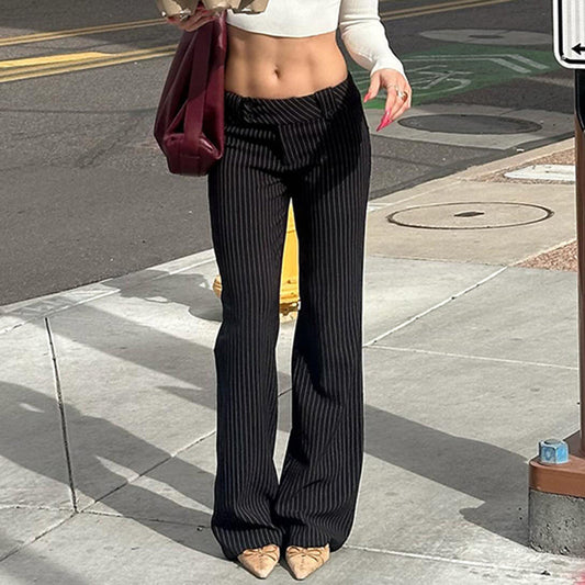 Polished Pants with an Effortless Classic Look