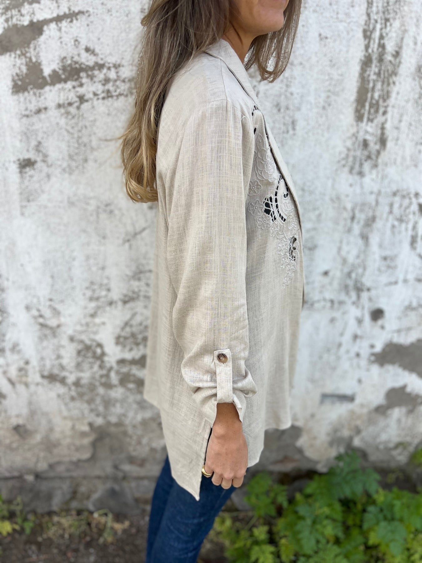 Timeless Vintage Style Shirt