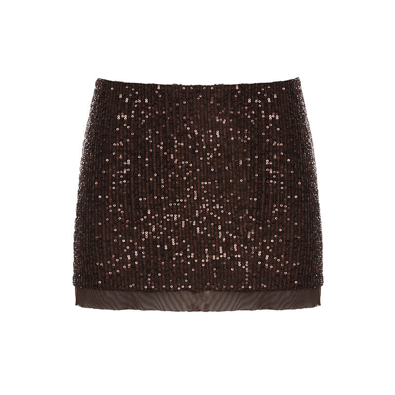 Sophisticated Garment with a Clean Classic Look