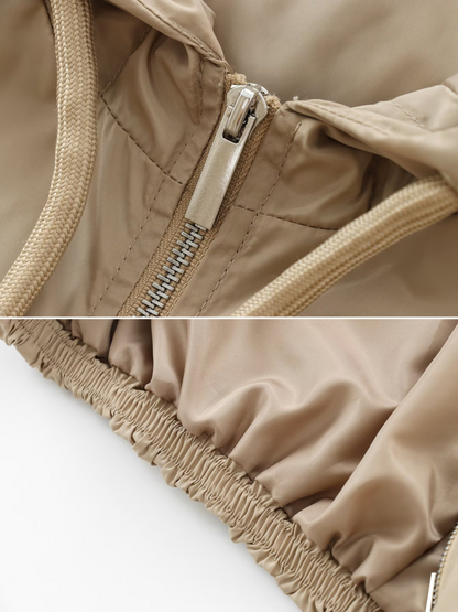 Well Tailored Jacket with a Graceful Silhouette