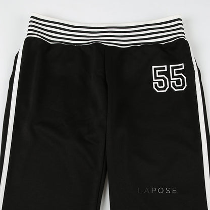 Classic Vintage Pants with a Flattering Fit