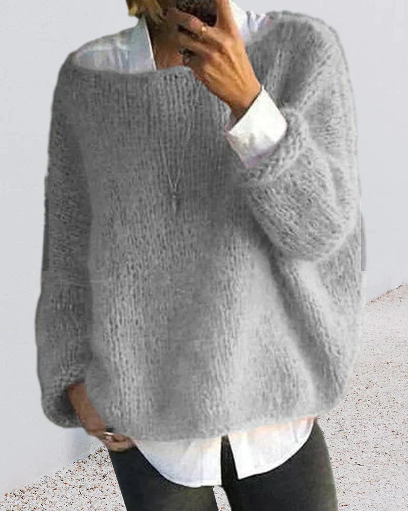 Elegantly Designed Pullover