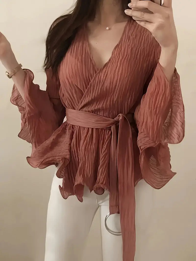 Timeless Vintage Style Blouse