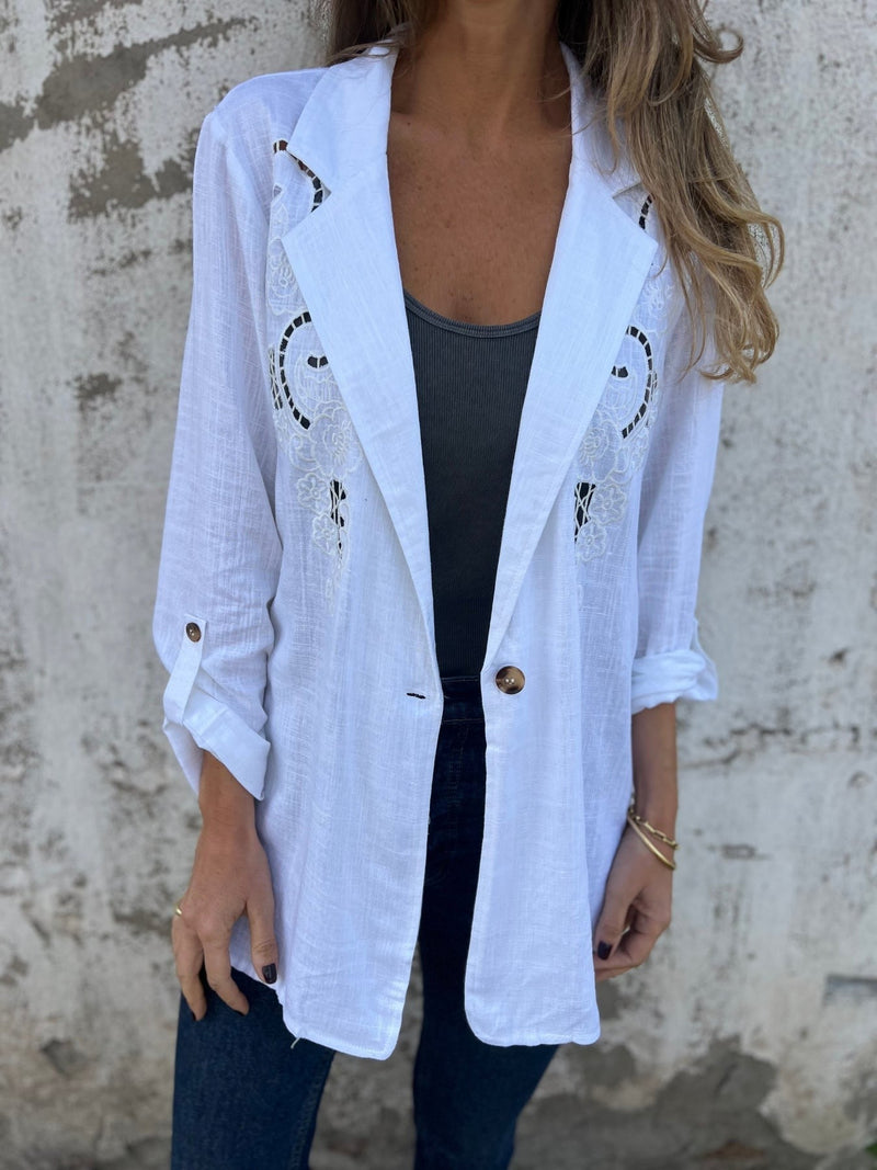 Timeless Vintage Style Shirt