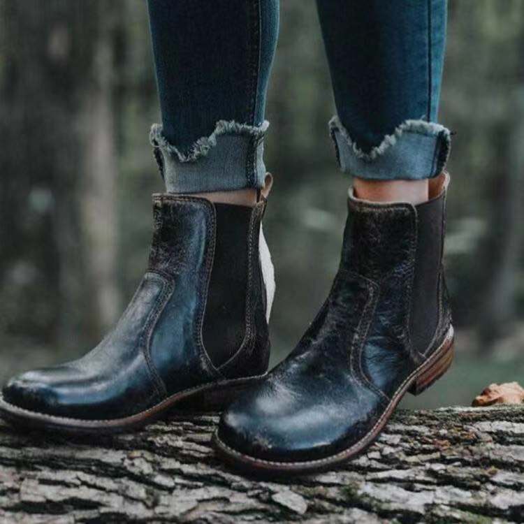 Graceful Orthopedic Boots for Modern Look