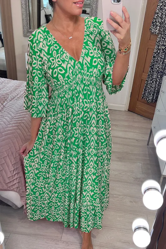 Timeless Vintage Style Dress