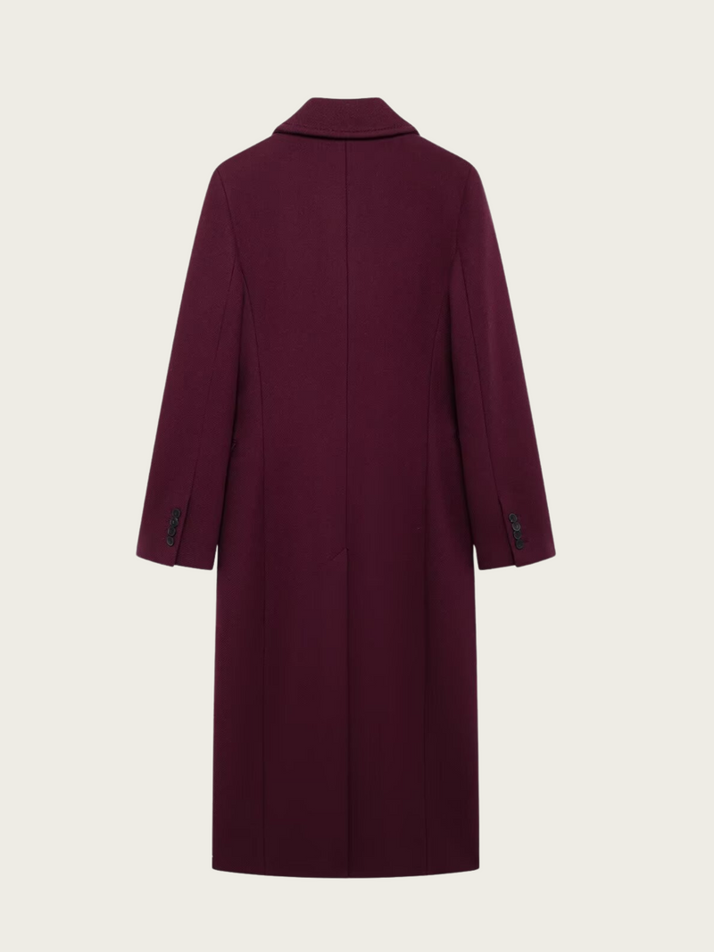 Sophisticated Coat with a Clean Classic Look