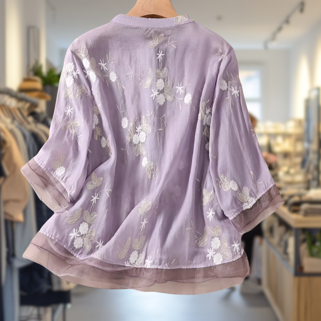 Timeless Vintage Style Blouse