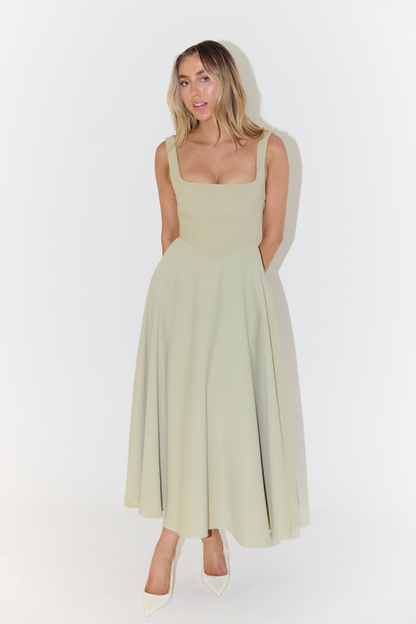 Timeless Vintage Style Garment