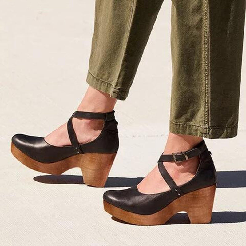 Chic Orthopedic Shoes with Unique Design