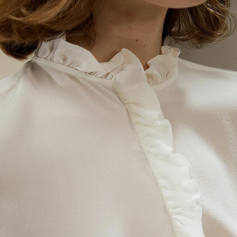 Timeless Vintage Style Blouse
