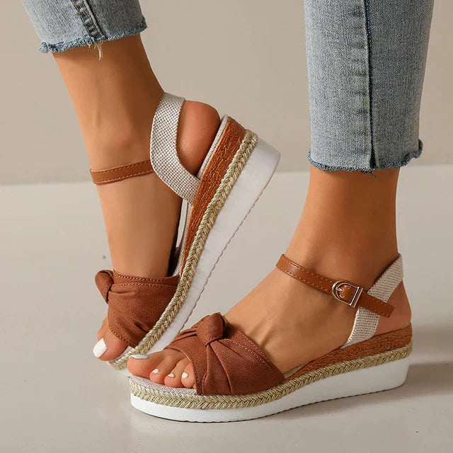 Chic Orthopedic Sandals with Unique Design