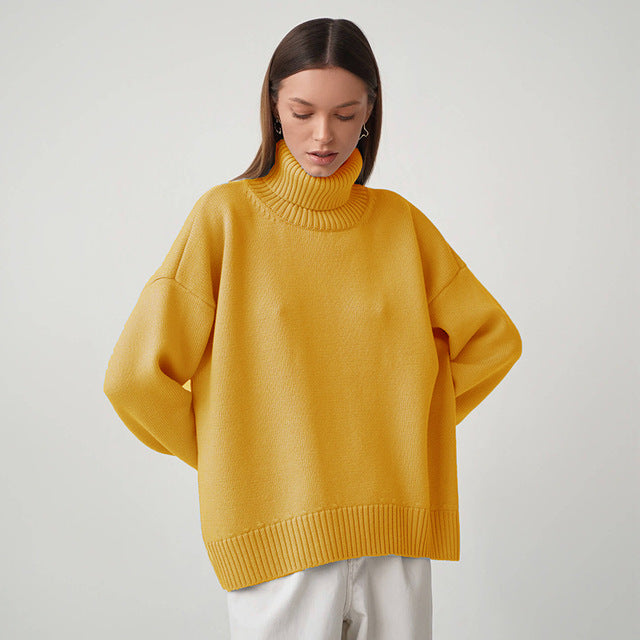 Elegantly Designed Pullover
