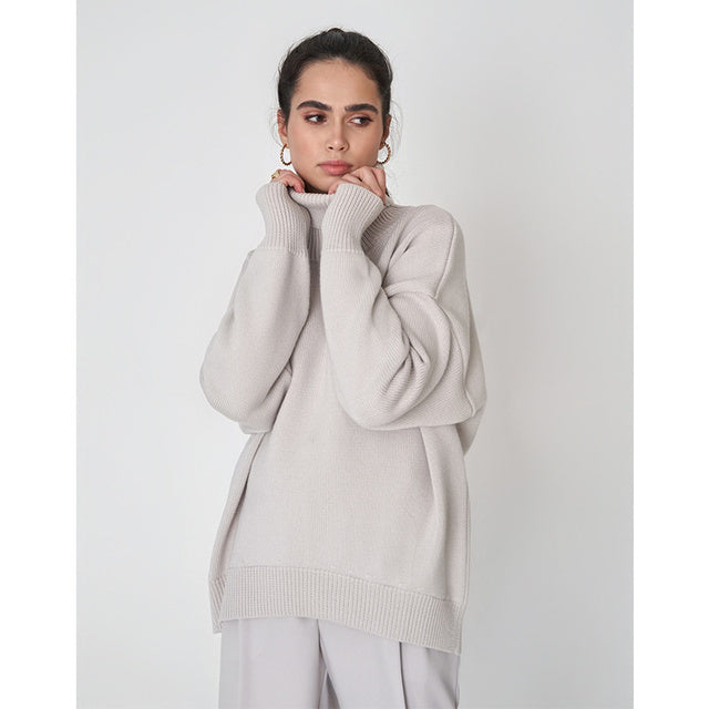 Elegantly Designed Pullover