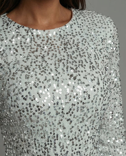 Gracefully Designed Garment