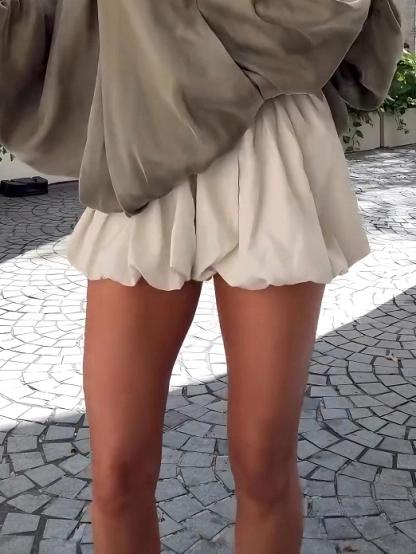 Timeless Vintage Style Garment