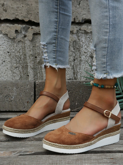 Beautifully Crafted Orthopedic Sandals