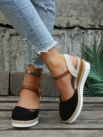 Beautifully Crafted Orthopedic Sandals
