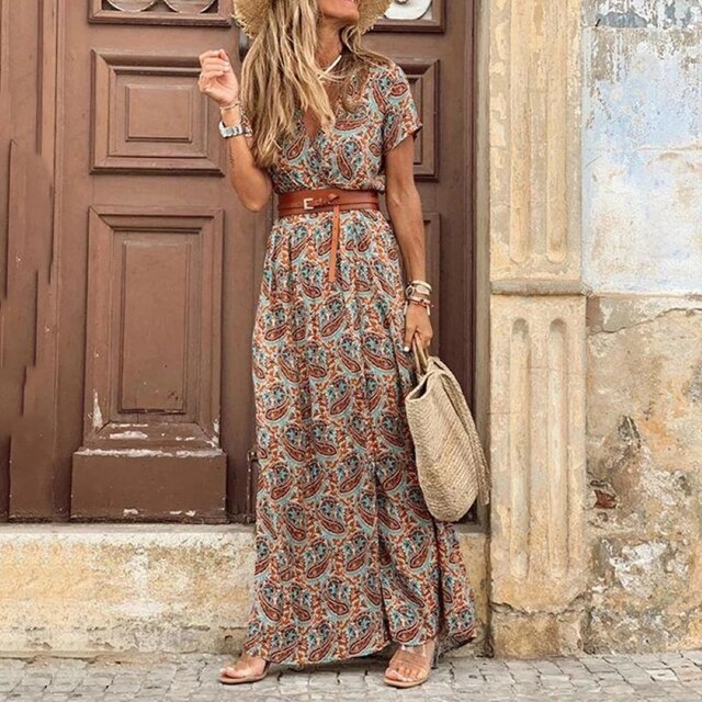 Timeless Vintage Style Dress
