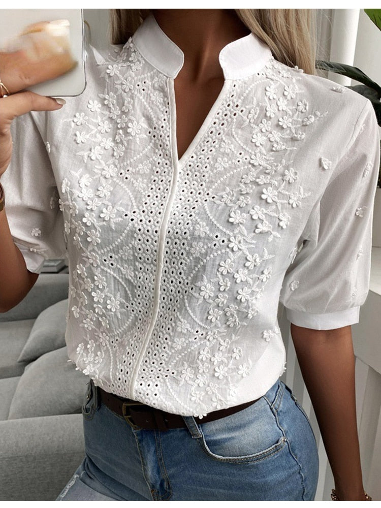 Timeless Vintage Style Blouse