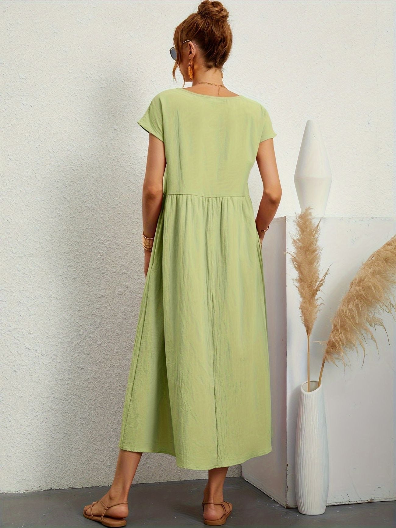 Timeless Vintage Style Dress
