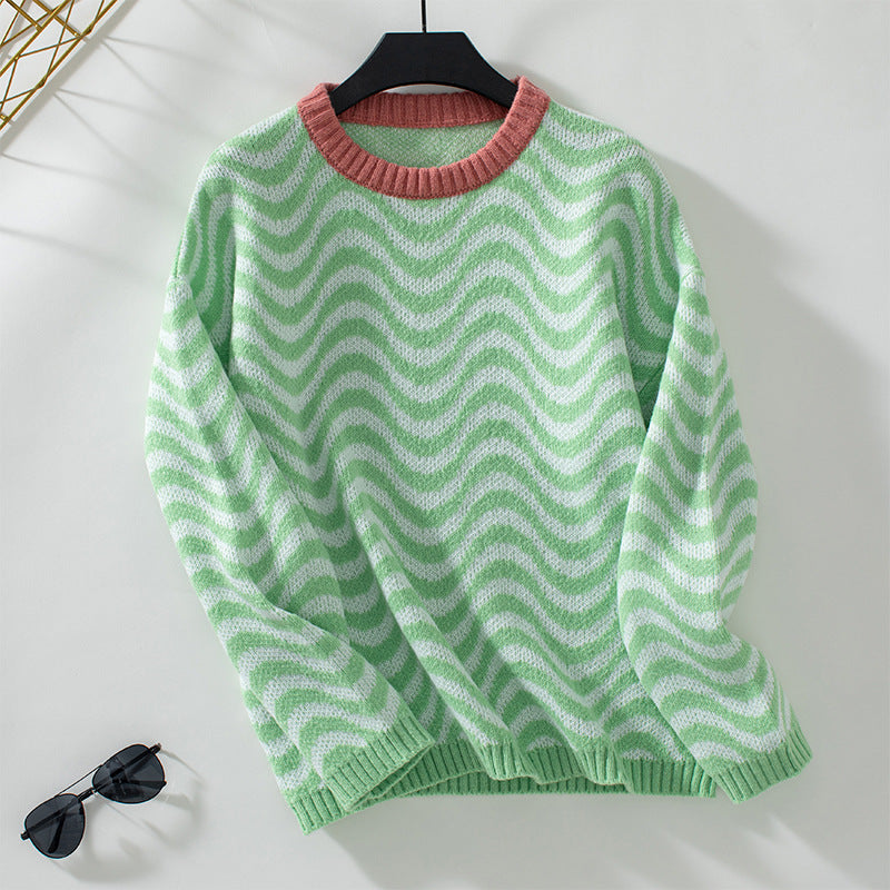 Elegantly Designed Pullover